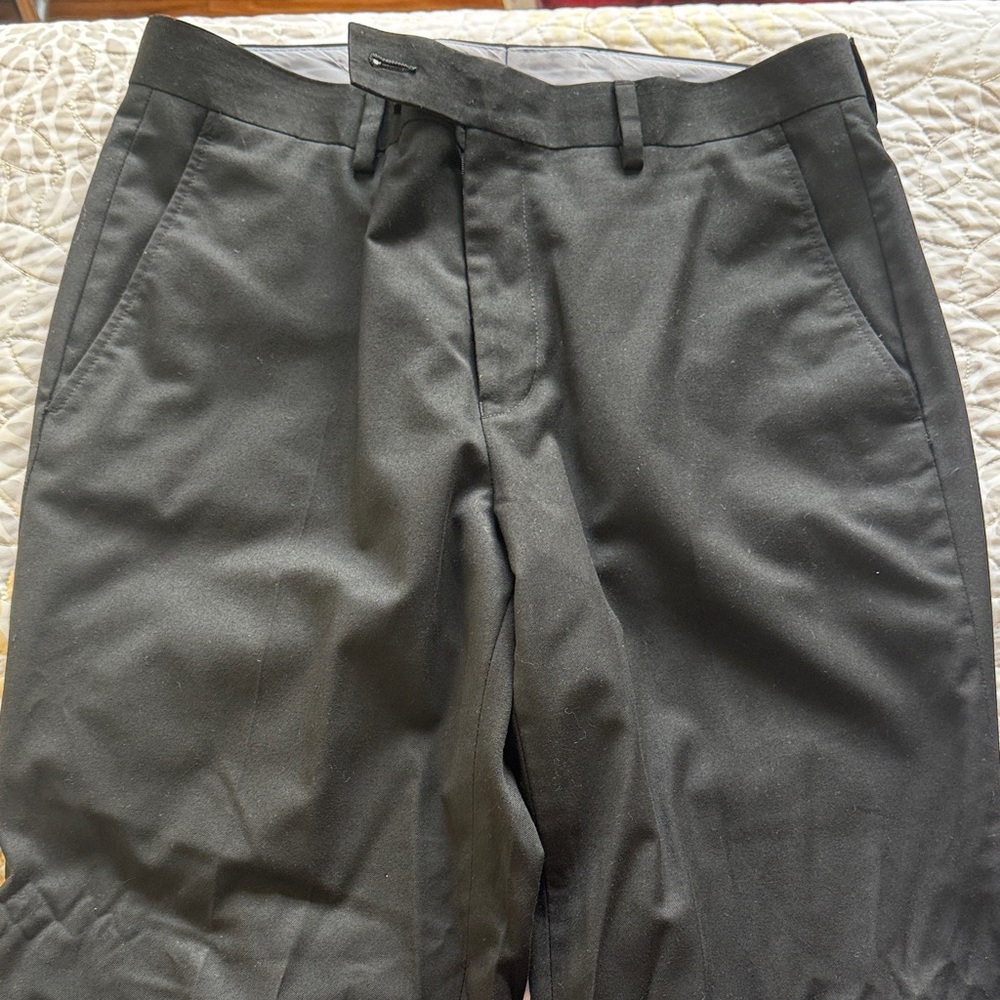 New Van Heusen Classic Black Dress Pants 30x32 - Picture 5 of 6